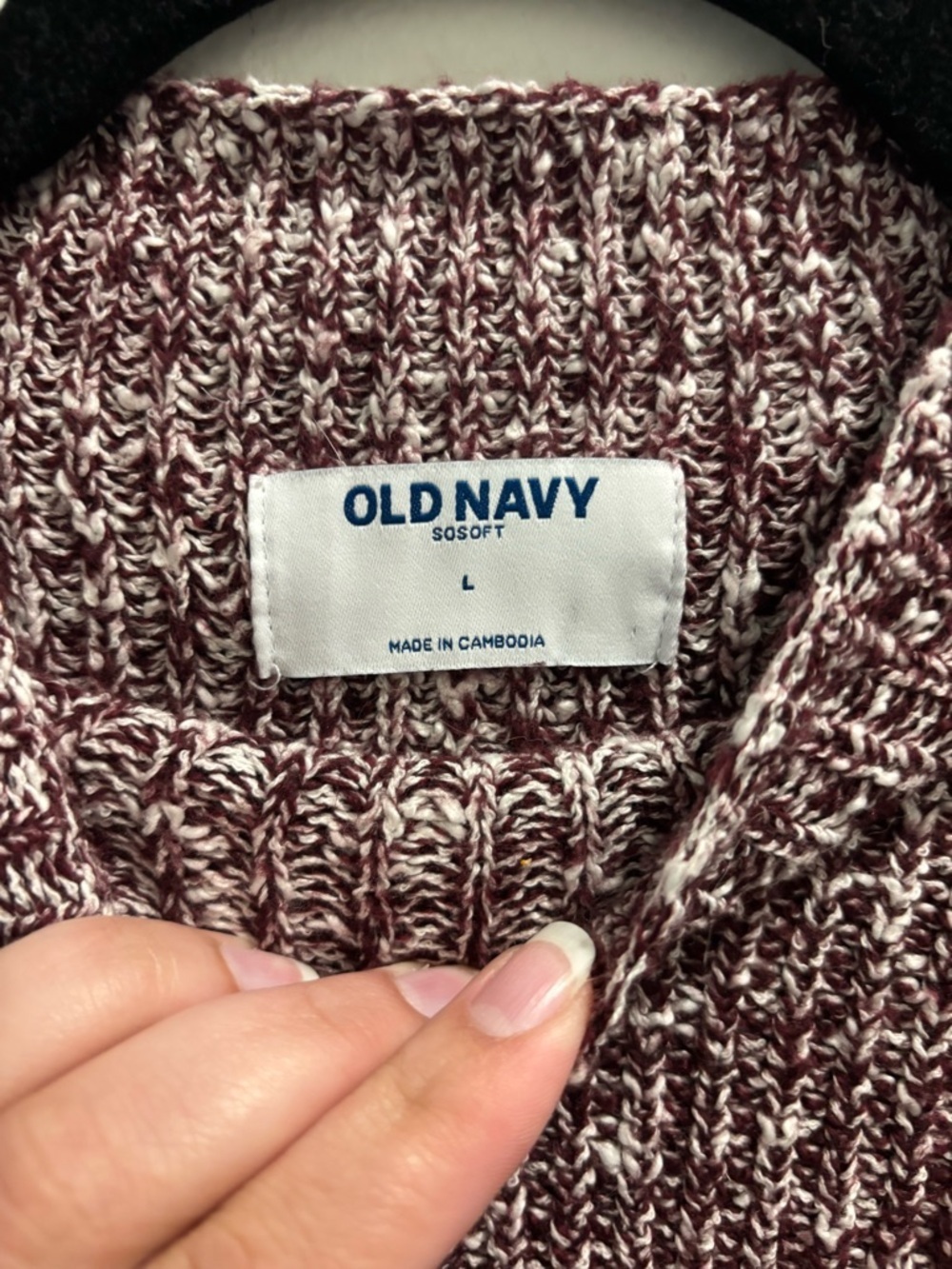 Old Navy Women’s Burgundy Knit Sweater, size L - Picture 3 of 5